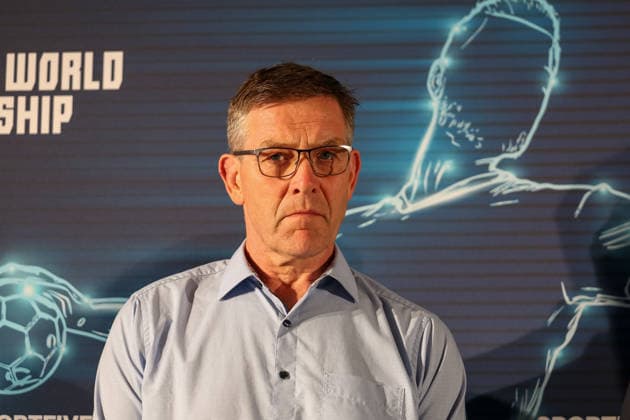 Alfred Gislason (Bundestrainer, DHB, Deutschland) beim Handball-Talk vor der Auslosung, GER, Auslosung zur IHF Handball-Weltmeisterschaft der Maenner 2027, 10.06.2026, GER, Auslosung zur IHF Handball-Weltmeisterschaft der Maenner 2027, 10.06.2026 Muenchen
