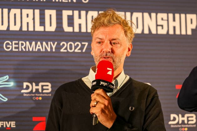 Christian Hesselbach (SPORTFIVE) beim Handball-Talk vor der Auslosung, GER, Auslosung zur IHF Handball-Weltmeisterschaft der Maenner 2027, 10.06.2026, GER, Auslosung zur IHF Handball-Weltmeisterschaft der Maenner 2027, 10.06.2026 Muenchen