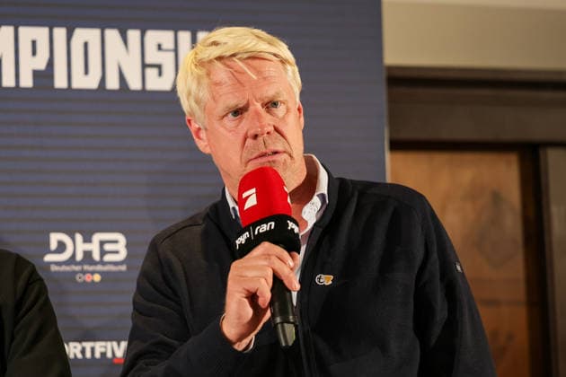 Henrik Pabst (Chief Content Officer ProSiebenSat.1) beim Handball-Talk vor der Auslosung, GER, Auslosung zur IHF Handball-Weltmeisterschaft der Maenner 2027, 10.06.2026, GER, Auslosung zur IHF Handball-Weltmeisterschaft der Maenner 2027, 10.06.2026 Muenchen