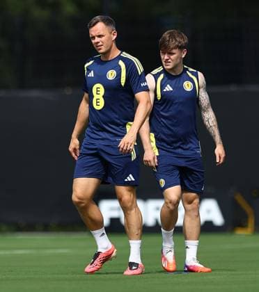 Lawrence Shankland of Scotland and Ben Gannon-Doak of Scotland Scotland Training Session and press conference, PK, Pressekonferenz 2026 FIFA World Cup, WM, Weltmeisterschaft, Fussball Football, Atrium Health Performance Park, Charlotte, USA - 10 Jun 2026Charlotte Atrium Health Performance Park United States of America EDITORIAL USE ONLY No use with unauthorised audio, video, data, fixture lists, club league logos or live services. Online in-match use limited to 120 images, no video emulation. No use in betting, games or single club league player publications. Copyright: xMichaelxZemanek Shutterstockx 16919987c