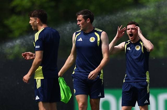 Andy Robertson of Scotland reacts Scotland Training Session and press conference, PK, Pressekonferenz 2026 FIFA World Cup, WM, Weltmeisterschaft, Fussball Football, Atrium Health Performance Park, Charlotte, USA - 10 Jun 2026Charlotte Atrium Health Performance Park United States of America EDITORIAL USE ONLY No use with unauthorised audio, video, data, fixture lists, club league logos or live services. Online in-match use limited to 120 images, no video emulation. No use in betting, games or single club league player publications. Copyright: xMichaelxZemanek Shutterstockx 16919987t