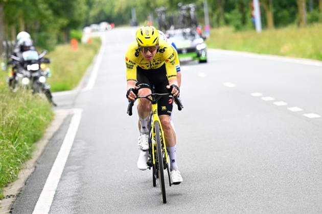 Circuit Franco Belge 2026 Cycling Race MONT-DE-L ENCLUS, BELGIUM - JUNE 10 : Kelderman Wilco (NED) of Team Visma Lease a Bike, Van Hautegem Leander (BEL) of Team Flanders - Baloise during the 85th edition of Circuit Franco Belge an UCI ProSeries 1.Pro one day cycling road race for Men Elite of 195.6 km with start in Tournai and finish in Mont-de-L enclus on June 10, 2026 in Mont-de-L enclus, Belgium, 10 06 2026 ( Motordriver Stephan Boone - Mont-de-L enclus Belgium  Copyright: xTomasxSiskx