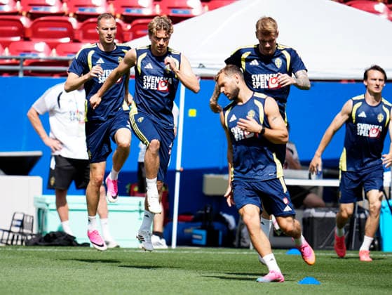 DALLAS, SVERIGE 20260610 Carl Starfelt när herrlandslaget tränar pa FC Dallas Stadium under onsdagen inför starten av fotbolls-VM.