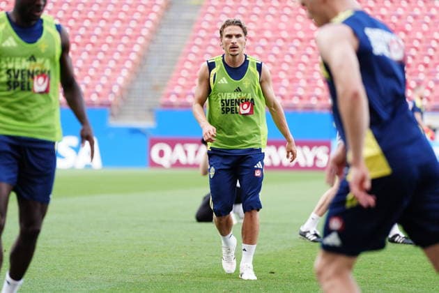 DALLAS, SVERIGE 20260610 Carl Starfelt när herrlandslaget tränar pa FC Dallas Stadium under onsdagen inför starten av fotbolls-VM.