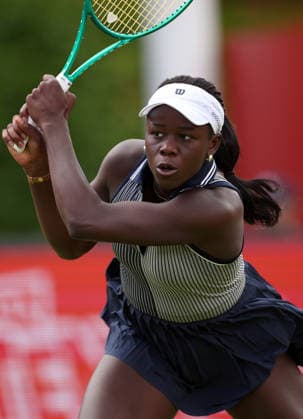 Victoria Mboko of Canada in action HSBC Queen s Club Championships, Day Five, Tennis, Queen s Club, West Kensington, London, UK - 10 Jun 2026London Queen s Club United Kingdom  Copyright: xEllaxLing Shutterstockx 16920000az