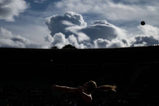 260610 Fanny Roos of Sweden during warm-ups ahead of women™s shot put during the Diamond League athletics competition Bislett Games on June 10, 2026 in Oslo. Photo: Jon Olav Nesvold BILDBYRAN COP 217 MM0071 bbeng friidrett friidrott athletics diamond league bislett games 2026 bislett games norge norway