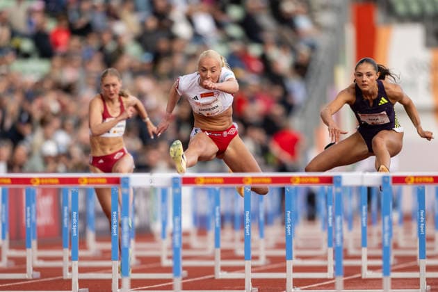 260610 Lovise Andresen Skarbovik of Norway and Elea Jorstad Bock of Norway compete in women™s 100 meter hurdles national final during the Diamond League athletics competition Bislett Games on June 10, 2026 in Oslo. Photo: Marius Simensen BILDBYRAN COP 238 MM0071 bbeng friidrett friidrott athletics diamond league bislett games 2026 bislett games norge norway