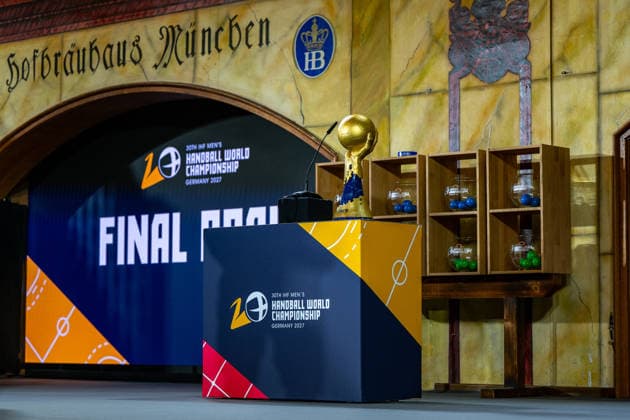 FINAL DRAW IHF MensÂ s Handball World Championship, WM, Weltmeisterschaft Germany 2027; 10.06.2026 Im Hofbräuhaus in München findet heute die finale Gruppenauslosung für die Handball WM 2027 statt im Bild der WM Pokal Trophy Symbolbild Symbolfoto