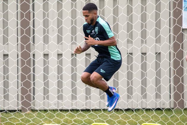 Panama s full-back, Cesar Yanis, participates in a training session at the Nottawasaga Resort hotel complex in Alliston, Canada 10 June 2026. Panama national team, Nationalteam training !ACHTUNG: NUR REDAKTIONELLE NUTZUNG!  Copyright: xJulioxCésarxRivasx USA1550 20260610-55020556921_1