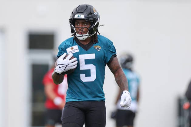 JACKSONVILLE, FL - JUNE 10: Jacksonville Jaguars running back LeQuint Allen Jr. (5) during Minicamp on June 10, 2026 at Miller Electric Center in Jacksonville, Fl. (Photo by David Rosenblum Icon Sportswire) NFL, American Football Herren, USA JUN 10 Jacksonville Jaguars Minicamp EDITORIAL USE ONLY Icon260610162653