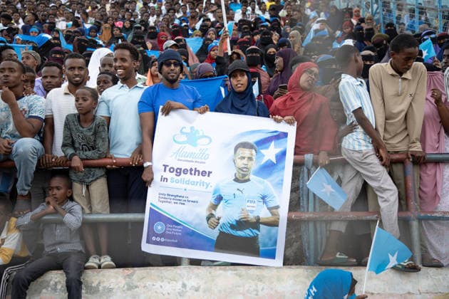 Somali referee Artan greeted by fans after being denied US entry for World Cup MOGADISHU, SOMALIA - JUNE 10: Somali referee Omar Abdulkadir Artan greets fans who show support for him, after he was denied entry into the United States where he had traveled to take part in the World Cup organization and was forced to return to his country, in Mogadishu, Somalia on June 10, 2026. Abuukar Mohamed Muhidin Anadolu Mogadishu Somalia. Editorial use only. Please get in touch for any other usage.  Copyright: x2026xAnadoluxAbuukarxMohamedxMuhidinx