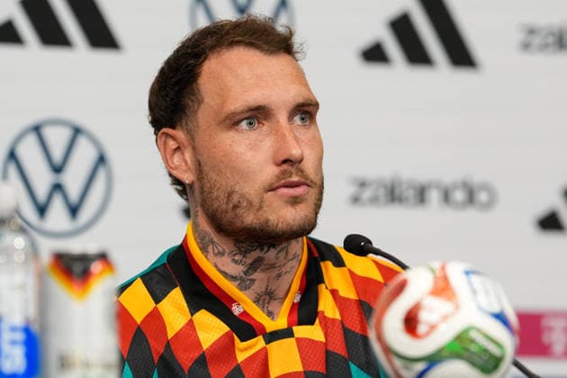 David Raum (Deutschland, 22) nimmt an einer Pressekonferenz. USA, Deutsche Fussballnationalmannschaft, Pressekonferenz, Winston-Salem, 10.06.2026 USA, Deutsche Fussballnationalmannschaft, Pressekonferenz, Winston-Salem, 10.06.2026 Winston-Salem Copyright: xEibner-Pressefoto ScottxColemanx EP_SCN