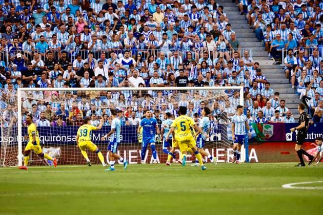 ESP: LaLiga Hypermotion playoff Malaga v UD Las Palmas Jese Rodriguez scores goal to Las Palmas and celebrating during LaLiga Hypermotion playoff semifinal between Malaga v UD Las Palmas played at La Rosaleda Stadium in Las Malaga, on June 10, 2026 in Spain; Spain Futbol