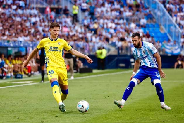ESP: LaLiga Hypermotion playoff Malaga v UD Las Palmas Estanis Pedrola of Las Palmas during LaLiga Hypermotion playoff semifinal between Malaga v UD Las Palmas played at La Rosaleda Stadium in Las Malaga, on June 10, 2026 in Spain; Spain Futbol