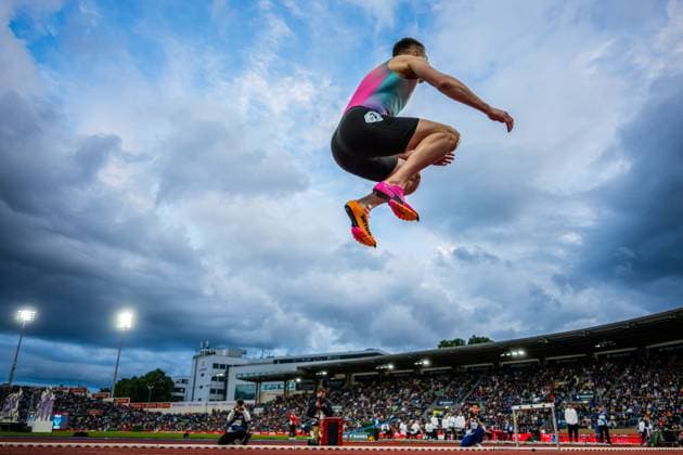 260610 Karsten Warholm of Norway competes in men™s 400 meter hurdles during the Diamond League athletics competition Bislett Games on June 10, 2026 in Oslo. Photo: Marius Simensen BILDBYRAN COP 238 MM0071 athletics bbeng bislett games bislett games 2026 diamond league friidrett friidrott norge norway