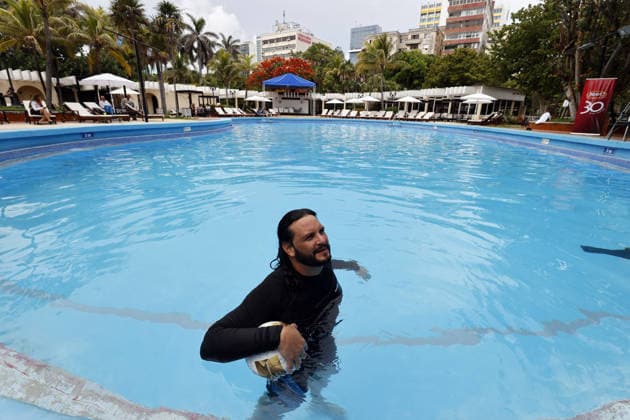 Joel Lefont Guinness World Record holder in Havana HAVANA, CUBA - JUNE 10: Joel Lefont, an athlete skilled in aquatic ball control and a Guinness World Record holder, broke his records for the most touches in one minute and the most touches in 30 seconds this Wednesday in Havana, Cuba. Angelo Mastrascusa Anadolu Havana Cuba. Editorial use only. Please get in touch for any other usage.  Copyright: x2026xAnadoluxAngeloxMastrascusax