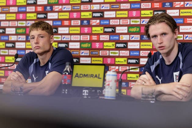 Fußball, FIFA WM 2026, Nationalteam Österreich, Pressekonferenz FOOTBALL - FIFA World Cup, WM, Weltmeisterschaft, Fussball 2026, preview SANTA BARBARA,CALIFORNIA,USA,10.JUN.26 - FOOTBALL - FIFA World Cup 2026, USA, Mexico, Canada, preview, Oesterreichischer Fussball-Bund, press conference, PK, Pressekonferenz team AUT. Image shows Alexander Prass and Patrick Wimmer (AUT).  GEPAxpictures xArminxRauthner