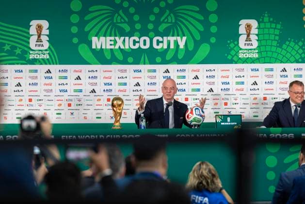 Fußball, FIFA WM 2026, Pressekonferenz in Mexiko-City mit Gianni Infantino #2 MEXICO CITY, MEXICO - JUNE 10: FIFA President Gianni Infantino speaks to the media during a FIFA World Cup, WM, Weltmeisterschaft, Fussball 2026 Opening press conference, PK, Pressekonferenz on June 10, 2026 in Mexico City, Mexico.  Copyright: xVCGx 111647483440
