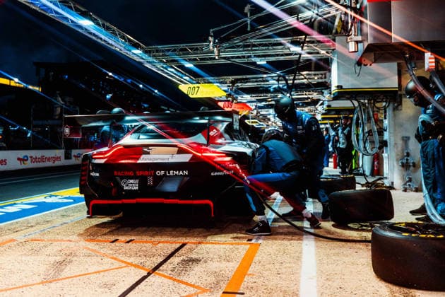 Motorsport, 24 Stunden von Le Mans, Training und Qualifikation #2 24 HEURES DU MANS 2026 - FREE PRACTICE AND QUALIFIYING SESSION 59 MATEU ClÃ ment (fra), FOSSARD Marius (fra), HASSE CLOT Valentin (fra), Racing Spirit of Leman, Aston Martin Vantage AMR LMGT3 59, LM GT3, action, pitstop, arrÃªt aux stands during the Free Practice and Qualifying session of the 24 Hours of Le Mans 2026, 3rd round of the 2026 FIA World Endurance Championship, from June 10 to 11, 2026 on the Circuit des 24 Heures du Mans in Le Mans, France -  Copyright: xAndreaxLorenzinax
