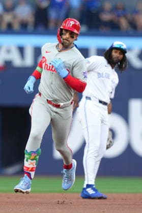 June 10, 2026, Toronto, On, CAN: Philadelphia Phillies Bryce Harper (3) rounds the bases after hitting a solo home run off Toronto Blue Jays pitcher Max Scherzer during first inning MLB, Baseball Herren, USA baseball action in Toronto on Wednesday, June 10, 2026. Bryce Harper  - ZUMAc35_ 20260610_zaf_c35_186 Copyright: xChrisxYoungx