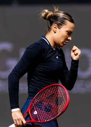 DEN BOSCH - Elena-Gabriela Ruse (ROU) during the WTA, Tennis Damen singles match against Elise Mertens (BEL) at the LibÃ ma Open 2026. The combined ATP, Tennis Herren WTA tournament is being held on the event grounds of the former Autotron car theme park. IRIS VAN DEN BROEK ANP xVIxANPxSportx xxANPxIVx 560728106 originalFilename: 560728106.jpg