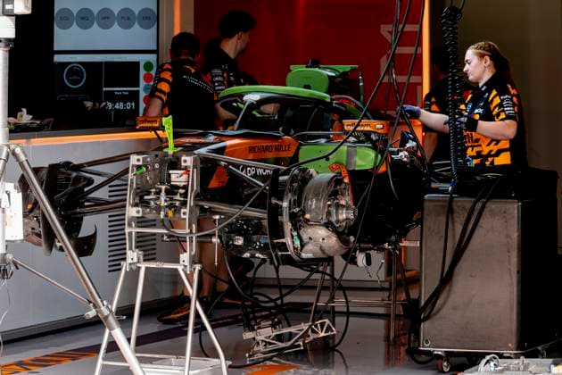 BARCELONA - Mechanics at work on the car of Formula 1 driver Lando Norris of McLaren Mastercard Formula 1 Team during the Formula 1 Spain-Catalonia at the Circuit de Barcelona-Catalunya on June 11, 2026 in Barcelona, Spain. (Photo by DeFodi Images) -