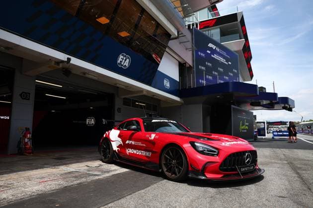 safety car, Safety Car during the Formula 1 Barcelona-Catalunya Grand Prix 2026, 7th round of the 2026 Formula One World Championship, WM, Weltmeisterschaft from June 12 to 14, 2026 on the Circuit de Barcelona-Catalunya, in Montmelo, Spain - Photo: Hoch Zwei Montmelo Spain