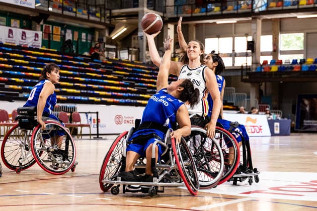 GUADALAJARA, SPAIN - JUNE 11: Lena Knippelmeyer (Germany, 9) controls the ball against Nopparat Tanbut (Thailand, 6) during the 2026 IWBF Women™s Repechage match between Germany vs. Thailand at Palacio Multiusos de Guadalajara on June 11, 2026 in Guadalajara, Spain. Spain Copyright: xSteffiexWunderlx
