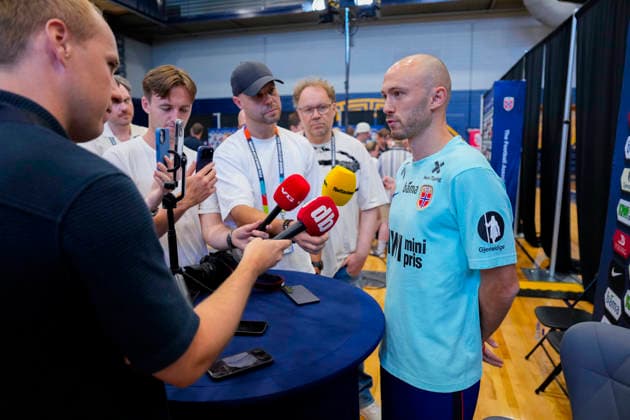 World Cup 2026 Greensboro, USA 20260611 Morten Thorsby at a press conference with the Norwegian men s national football team at The University of North Carolina Greensboro UNCG Photo Fredrik Varfjell NTB Greensboro United States EDITORIAL USE ONLY RESTRICTED USE FOR BETTING COMPANIES  Copyright: xFredrikxVarfjellx xNTBx