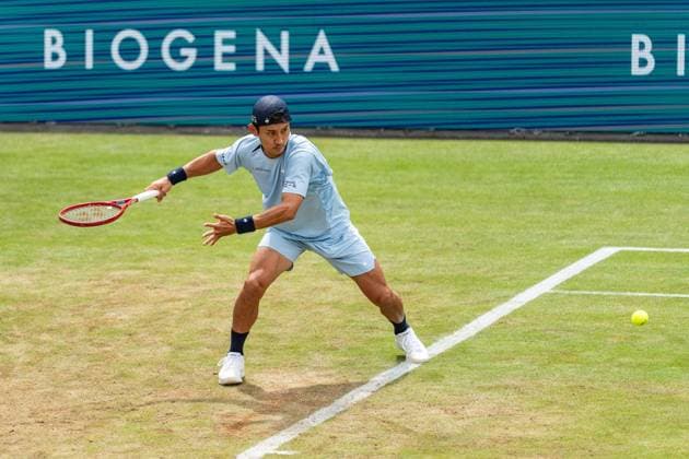 Tennis, Boss Open 2026, Stuttgart, TC Weissenhof, Centre Court, Sh? Shimabukuro (JPN) BOSS OPEN STUTTGART 2026 in Stuttgart