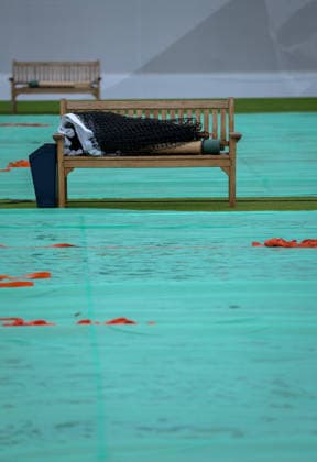 Rain cancels all matches at Queen s Club HSBC Queen s Club Championships, Day Six, Tennis, Queen s Club, West Kensington, London, UK - 11 Jun 2026London Queen s Club United Kingdom  Copyright: xEllaxLing Shutterstockx 16920002m