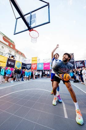 BASKETBALL - FIBA 3x3 World Tour VIENNA,AUSTRIA,11.JUN.26 - BASKETBALL - FIBA 3x3 World Tour, Red Bull Full Moon. Image shows participants.  GEPAxpictures xEdgarxEisner