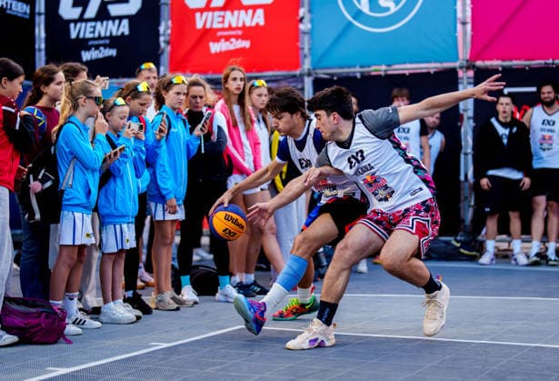 BASKETBALL - FIBA 3x3 World Tour VIENNA,AUSTRIA,11.JUN.26 - BASKETBALL - FIBA 3x3 World Tour, Red Bull Full Moon. Image shows participants.  GEPAxpictures xEdgarxEisner