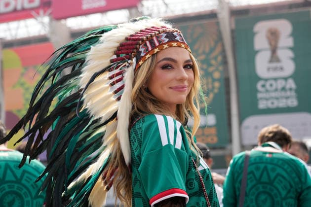 June 11, 2026, Mexico City, Mexico, Mexico: Supporter of Mexico poses for the photo during the FIFA World Cup, WM, Weltmeisterschaft, Fussball 2026 Group A match between Mexico and South Africa at Mexico City Stadium on June 11, 2026 in Mexico City, Mexico. Mexico V South Africa: Group A - FIFA World Cup 2026  - ZUMAa181 20260611_zaa_a181_018 Copyright: xJosexBretonx