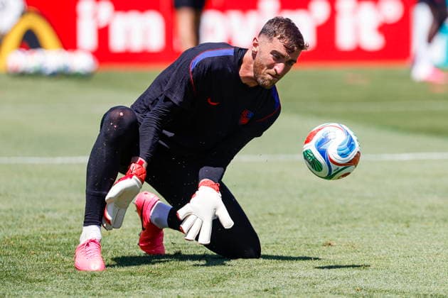 FIFA World Cup, WM, Weltmeisterschaft, Fussball 2026 - USA Training Session Goalkeeper Matt Turner of the United States attends a training session for the national team, Nationalteam at the Great Park Sports Complex in Irvine, California, USA, 11 June 2026. IRVINE CALIFORNIA UNITED STATES  Copyright: xCHRISxTORRESx