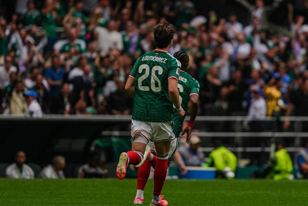 Mexico v South Africa - FIFA World Cup, WM, Weltmeisterschaft, Fussball 2026 - Group A MEXICO CITY, MEXICO - JUNE 11: Julian Quinones (16) of Mexico celebrates after scoring a goal during the World Cup First Stage Group A match between Mexico and South Africa at Estadio Azteca (Mexico Stadium) in Mexico City, Mexico on June 11, 2026. Juancho Torres Anadolu Mexico City Mexico. Editorial use only. Please get in touch for any other usage.  Copyright: x2026xAnadoluxJuanchoxTorresx