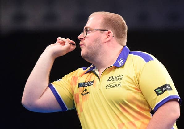 11.06.2026, xhbx, Dart World Cup of Darts 2025, v.l. Oskar Lukasiak (Schweden) (DFL DFB REGULATIONS PROHIBIT ANY USE OF PHOTOGRAPHS as IMAGE SEQUENCES and or QUASI-VIDEO) Frankfurt