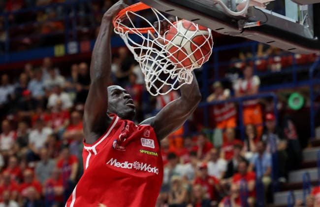 Foto IPP Roberto Bregani Milano 11 06 2026 Campionato Italiano Serie A di Pallacanestro 2025 2026 Finale play-off, gara 1 EA7 Emporio Armani Milano vs Umana Reyer Venezia Nella foto Ousmane Diop dell EA7 Emporio Armani Milano. Italy Photo Press World Copyright. italy ITALY  Copyright: xR4924_italyphotopressx
