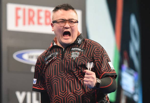11.06.2026, xhbx, Dart World Cup of Darts 2025, v.l. Lok Yin Lee (Hongkong) (DFL DFB REGULATIONS PROHIBIT ANY USE OF PHOTOGRAPHS as IMAGE SEQUENCES and or QUASI-VIDEO Frankfurt