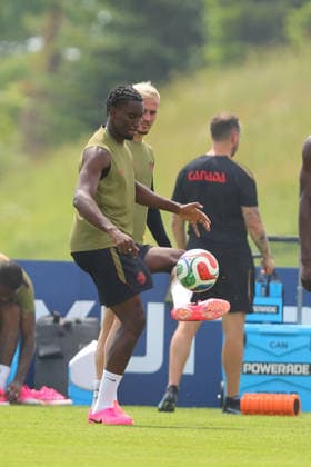 Moïse Bombito of Canada in action during the training session before the 2026 FIFA World Cup, WM, Weltmeisterschaft, Fussball game between Canada and Bosnia and Herzegovina at Toronto FC Training Ground on June 11, 2026 in Toronto, Ontario, Canada  Copyright: xCurtisxWongx xSPPx Sportspressphoto_SPR165030
