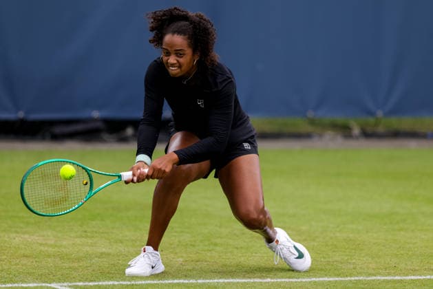 ROSMALEN, NETHERLANDS - JUNE 11: Robin Montgomery of the United States plays a backhand in her Women s Singles Second Round match against Greet Minnen of Belgium during Day 4 of the Libema Open Grass Court Championships at the Autotron on June 11, 2026 in Rosmalen, Netherlands.  Copyright: xRenexNijhuis MBxMediax