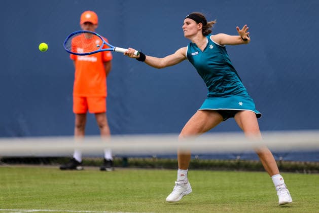 ROSMALEN, NETHERLANDS - JUNE 11: Greet Minnen of Belgium plays a forehand in her Women s Singles Second Round match against Robin Montgomery of the United States during Day 4 of the Libema Open Grass Court Championships at the Autotron on June 11, 2026 in Rosmalen, Netherlands.  Copyright: xRenexNijhuis MBxMediax