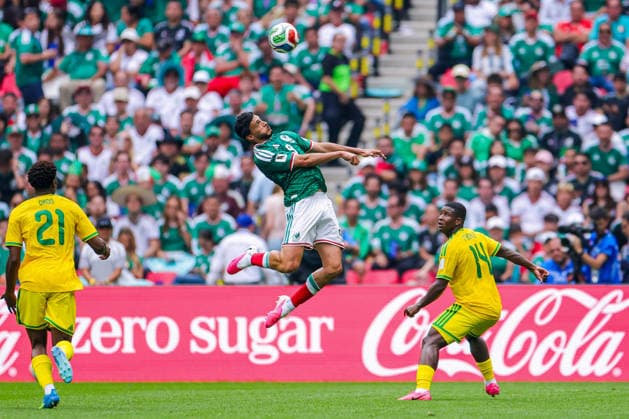 FIFA World Cup, WM, Weltmeisterschaft, Fussball 2026 FIFA WORLD CUP 2026 MEXICO VS SOUTH AFRICA 11062026 MEXICO CITY, MEXICO. Action photo of Raul Jimenez (9) of Mexico and Mbekezeli Mbokazi (14) of South Africa, during the opening game of the FIFA World Cup 2026, held at the Estadio Ciudad de MÃ xico of Mexico City. Foto de accion de Raul Jimenez (9) de Mexico y Mbekezeli Mbokazi (14) de Sudafrica, durante el juego inaugural de la Copa del Mundo 2026 de la FIFA, celebrado en el Estadio Ciudad de MÃ xico de la Ciudad de MÃ xico. PHOTO BY IMAGENSHOP AGENCIA FOTOGRAFICA MEXICO CITY MEXICO CITY MEXICO