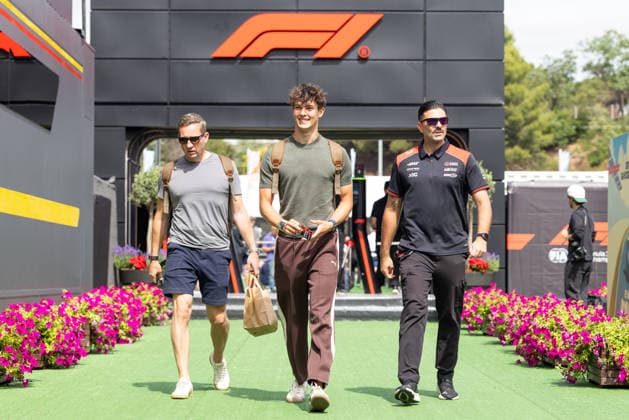 June 11, 2026, Barcelona, Quebec, Spain: OLIVER BEARMAN (87) from United Kingdom, Haas team arriving to the track at Barcelona F1 Grand Prix at Barcelona-Catalunya circuit in Barcelona, Spain on 2026-06-11 Barcelona Spain - ZUMAl189 20260611_zsp_l189_023 Copyright: xYannickxLegarex