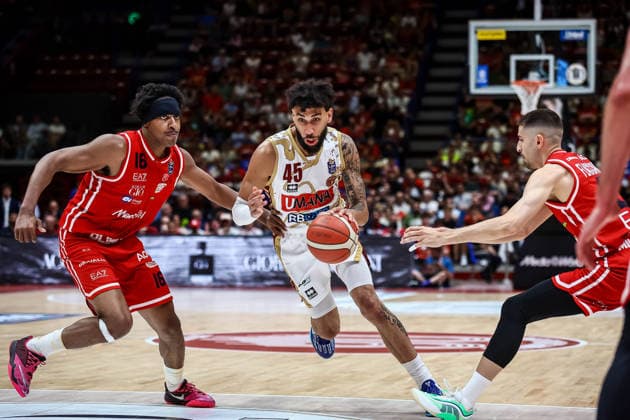 Umana Reyer Venezia™s Denzel Valentine in action during the match EA7 Emporio Armani Milano - Umana Reyer Venezia match of Regular Season Lega Basket Serie A 2025 2026 - Playoff, Final, Match 1 in Milano (Italy), June 11, 2026  Copyright: xArioli Ciamillo LaPressex