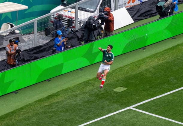 Fußball, Herren, FIFA World Cup, WM, Weltmeisterschaft, Fussball 2026 in Mexiko, Kanada und USA, Eröffnungsspiel in Mexiko-City (Gruppe A, 1. Spieltag), Mexiko - Südafrika, Raul Jimenez (Mexiko), Jubel nach Tor zum 2:0, 11.06. 2026,