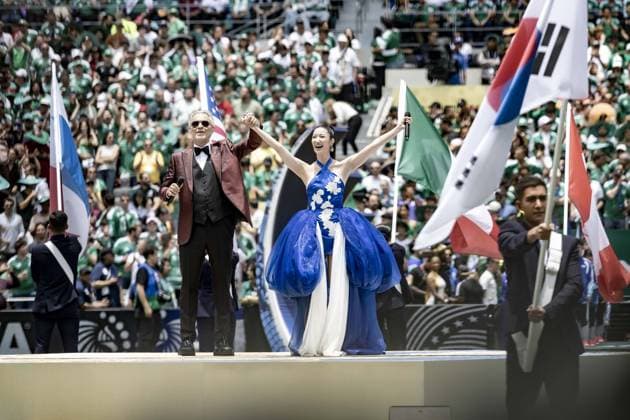 RECORD DATE NOT STATED Match between Mexico and South Africa for the 2026 World Cup. Mexico City (Mexico), 11 06 2026 - World Cup football Mexico - Singer Andrea Bocelli during a performance before the match between Mexico and South Africa, valid for the 2026 World Cup, the opening match takes place at the traditional Azteca Stadium, in Mexico City, this Thursday, June 11, 2026.(Foto: Pedro Paulo Diaz Thenews2 imago images) SPO  Copyright: xPedroxPauloxDiazx