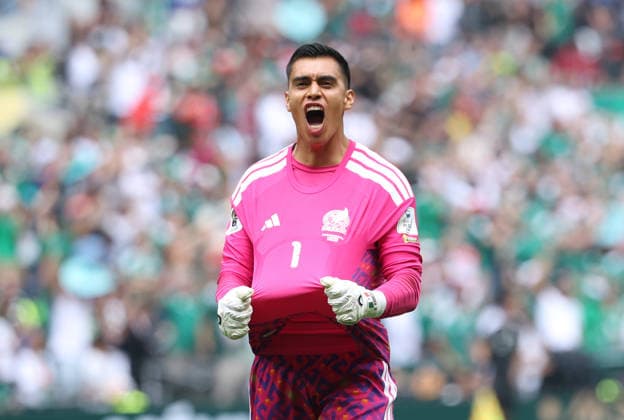 MEXICO CITY, MEXICO - JUNE 11: Mexico goalkeeper Raul Rangel celebrates after his teams first goal during the FIFA World Cup, WM, Weltmeisterschaft, Fussball 2026 Group A match between Mexico and South Africa at Mexico City Stadium on June 11, 2026 in Mexico City, Mexico.  Copyright: xMBxMediax
