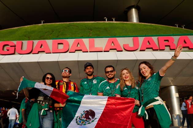 FIFA World Cup, WM, Weltmeisterschaft, Fussball 2026 - Group A - South Korea vs Czechia Mexico fans pose ahead of the FIFA World Cup 2026 Group A match between South Korea and Czechia in Guadalajara, Mexico, 11 June 2026. GUADALAJARA Mexico  Copyright: xFRANCISCOxGUASCOx