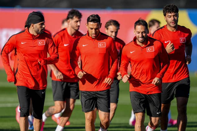 Turkish National Football Team held its first training session in Canada VANCOUVER, CANADA - JUNE 11: Turkish National Football Team players take part in their first training session in Vancouver, Canada, on June 11, 2026. Following their arrival from their main training camp in Arizona, began on-field tactical preparations ahead of their opening Group D match against Australia in the 2026 FIFA World Cup, WM, Weltmeisterschaft, Fussball Ercin Erturk Anadolu Vancouver Canada. Editorial use only. Please get in touch for any other usage.  Copyright: x2026xAnadoluxErcinxErturkx